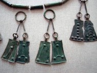 Набор трапециевидных парных нагрудных подвесок