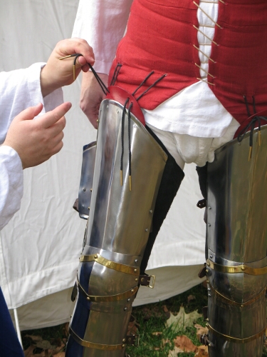 одевается набедренник