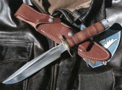 боевой нож Рендела