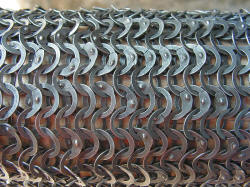 клепаная кольчуга с плоскими кольцами