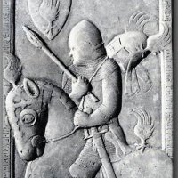 топхельм барельеф