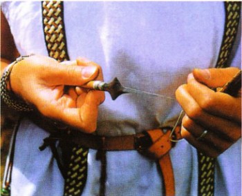 крепление наконечника стрелы