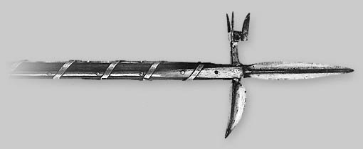 клевец из королевских арсеналов