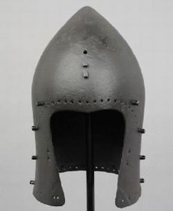 Бацинет из коллекции Уоллеса