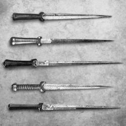 кинжал баллок