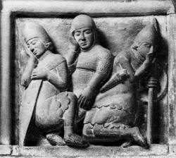 солдаты в бацинетах