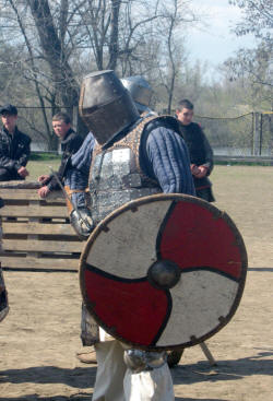 Топфхельмы и китайские доспехи