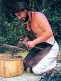 Викинг кузнец