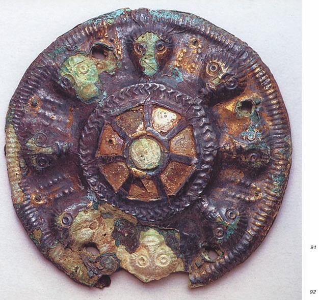 фибула брошь