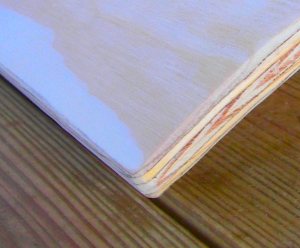 отшлифованый край щита