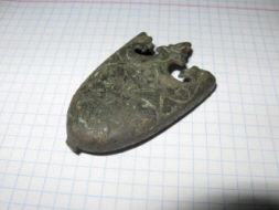 наконечник ножен периода Киевской Руси