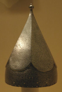 конический турецкий шлем