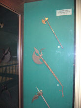 бойові топори