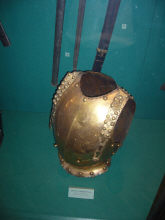 кірасирські лати