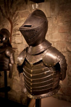 лати та шолом