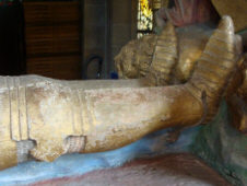 Наколенники с отбойником, конец 14 века