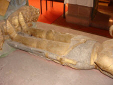 Латные ноги, конец 14 века