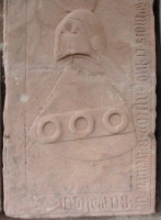 Топфхельм, щит с геральдическим рисунком. Вторая половина 14 века.