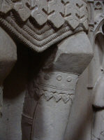 Латный наколенник, вторая половина 14 века