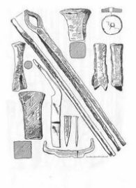 Железные щипцы, наковаленка и наковальни, пробойник, скребло.