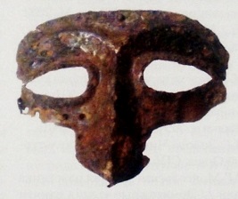 Полумаска из сел. Вщиж, Брянская область