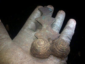 Медная фибула Трипольской культуры