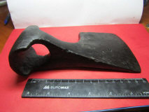 Топор типа VIIIa по А. Кирпичникову