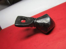 Железный биконусный кистень, тип VI по А. Кирпичникову