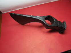 Боевой топор-чекан 15-17 век