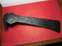 Тяжелый топор-колун тип III по А. Кирпичникову
