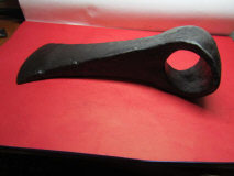 Рабочий топор-колун тип VIII по А. Кирпичникову