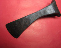 Рабочий топор-колун тип VIII по А. Кирпичникову
