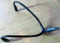 Шпора древнерусского всадника с пирамидальным шипом