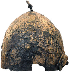 Шлем из Городца. Вид справа