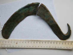 Восточнокарпатский серп типа «Германешти» – начало 1 тысячелетия до н.э.