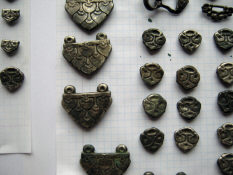 Серебряные поясные бляхи 8-9 в. н. э. Салтово-Маяцкая культура. Хазарский каганат.