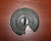 Зеркальце кочевников из оловянистой бронзы