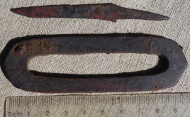 Огниво и ножичек