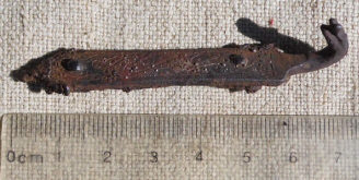 Элемент тула или налучья, так называемый:« колчанный крюк»