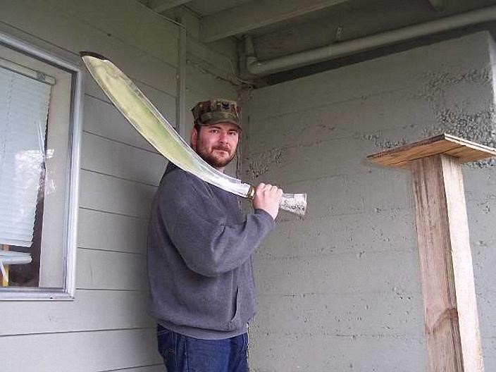 Двуручный кукри