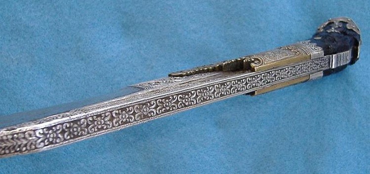 украшения ножа пиха-каетта