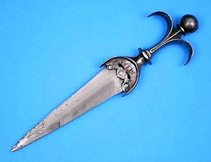 Нож чиланум