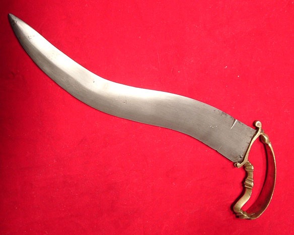 кинжал бичва