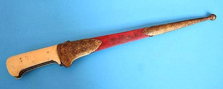 каруд в ножнах