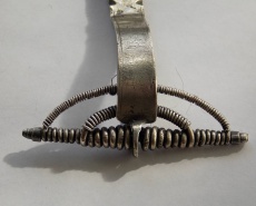 Арбалетоподобная фибула