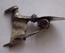 Зоомофная фибула, поздняя Римская империя