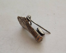 Фибула «Цикада»