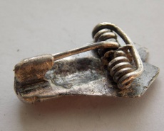 Фибула «Цикада», поздняя Римская империя