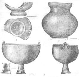 Скифские кувшины и котлы из кургана у с. Красный Подол