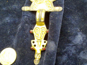 Крымкая готская фибула